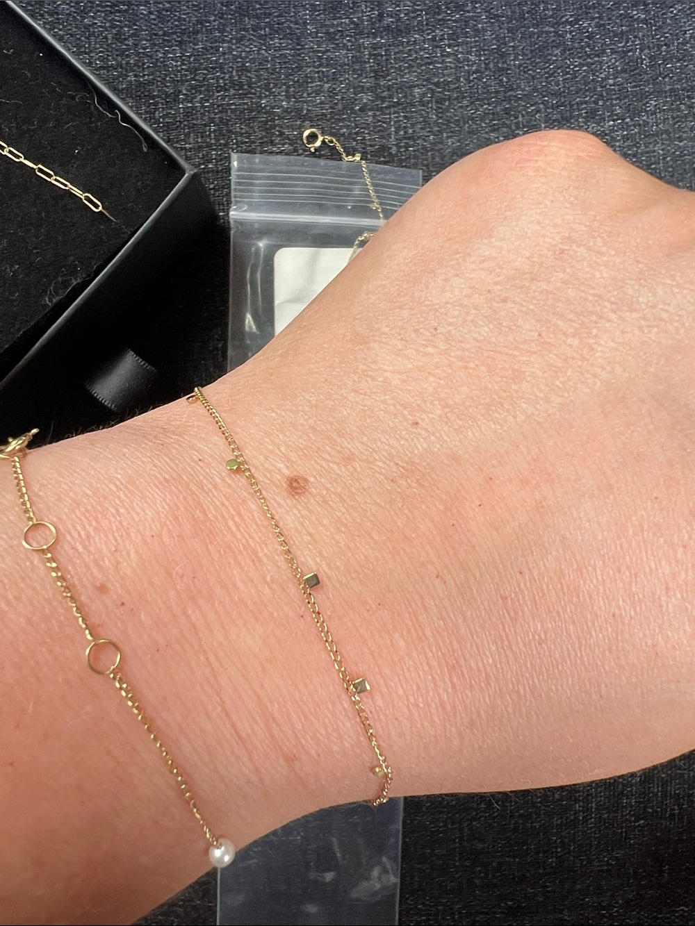 14 k solid gold Delicate Gold Bracelet Women's Jewelry nwt